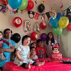 Meet your Posher, Sadia